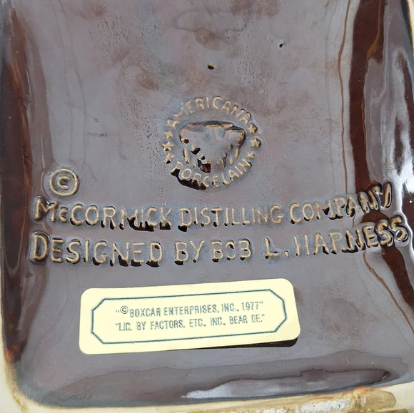 1977 Vintage McCormick Distilling Co. American Porcelain Elvis Presley Decanter - Picture 10 of 10